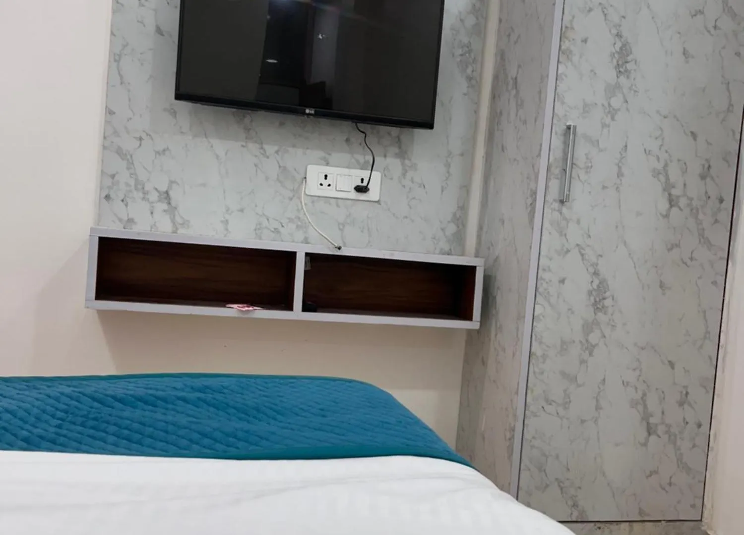Hotel Rohit ,Agra Cantt Railway Station 0*, אגרה
